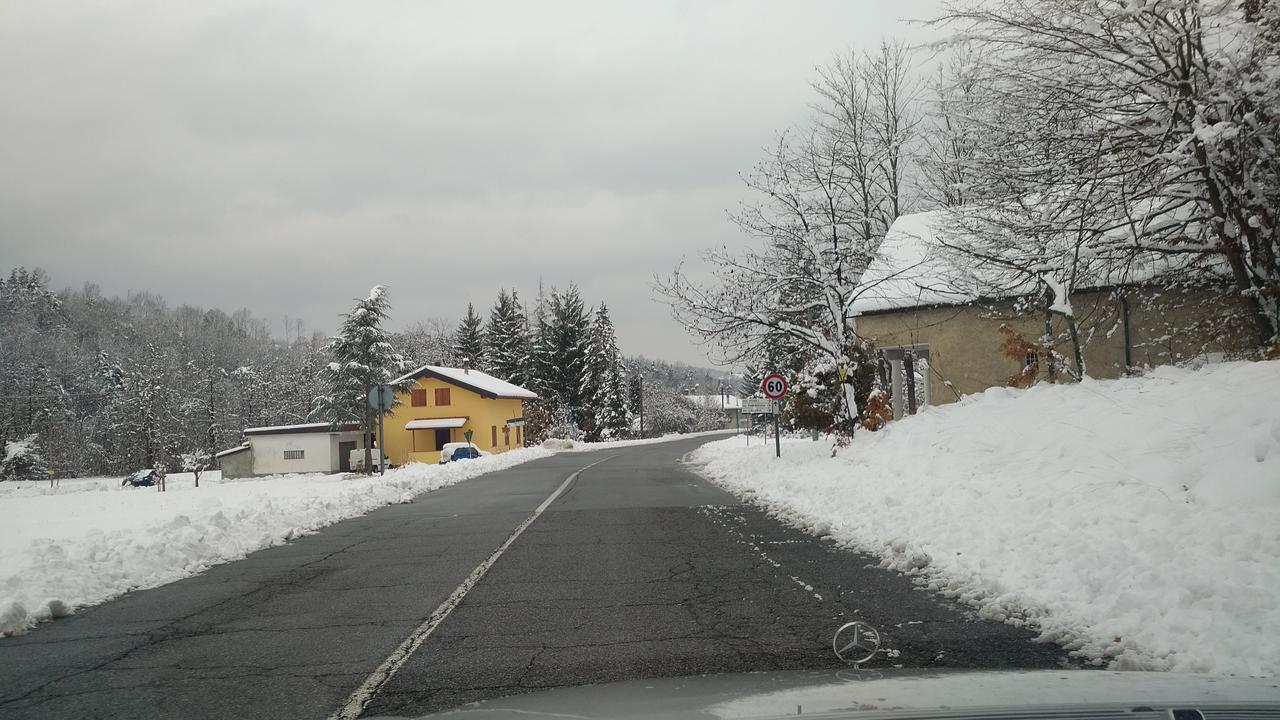 Giusvalla Forest Village Dego Exterior photo